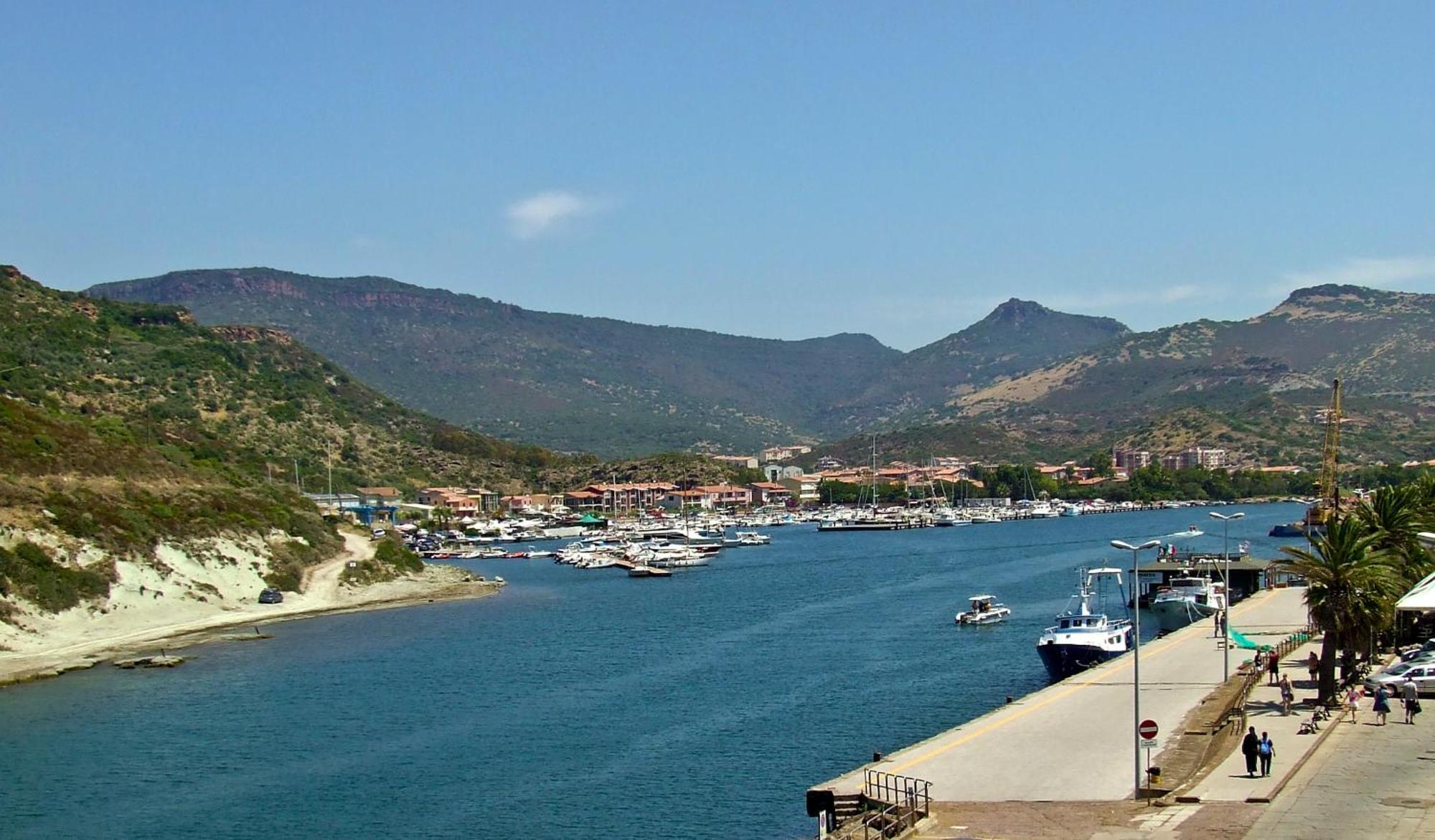 Hotel Miramare Bosa Marina Kültér fotó