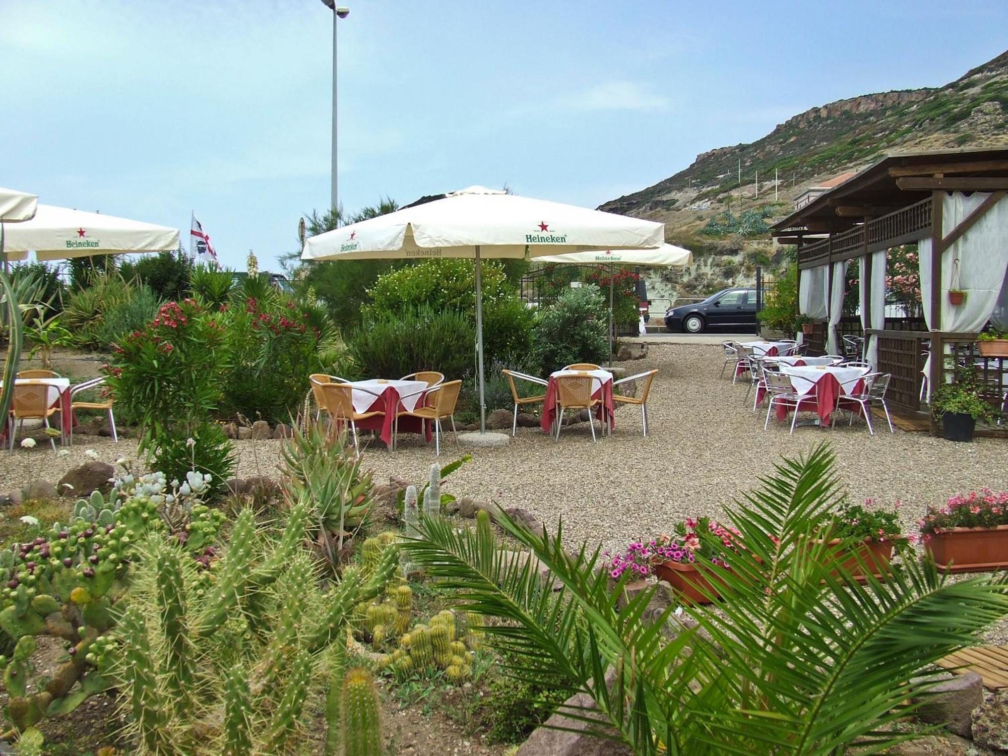 Hotel Miramare Bosa Marina Kültér fotó