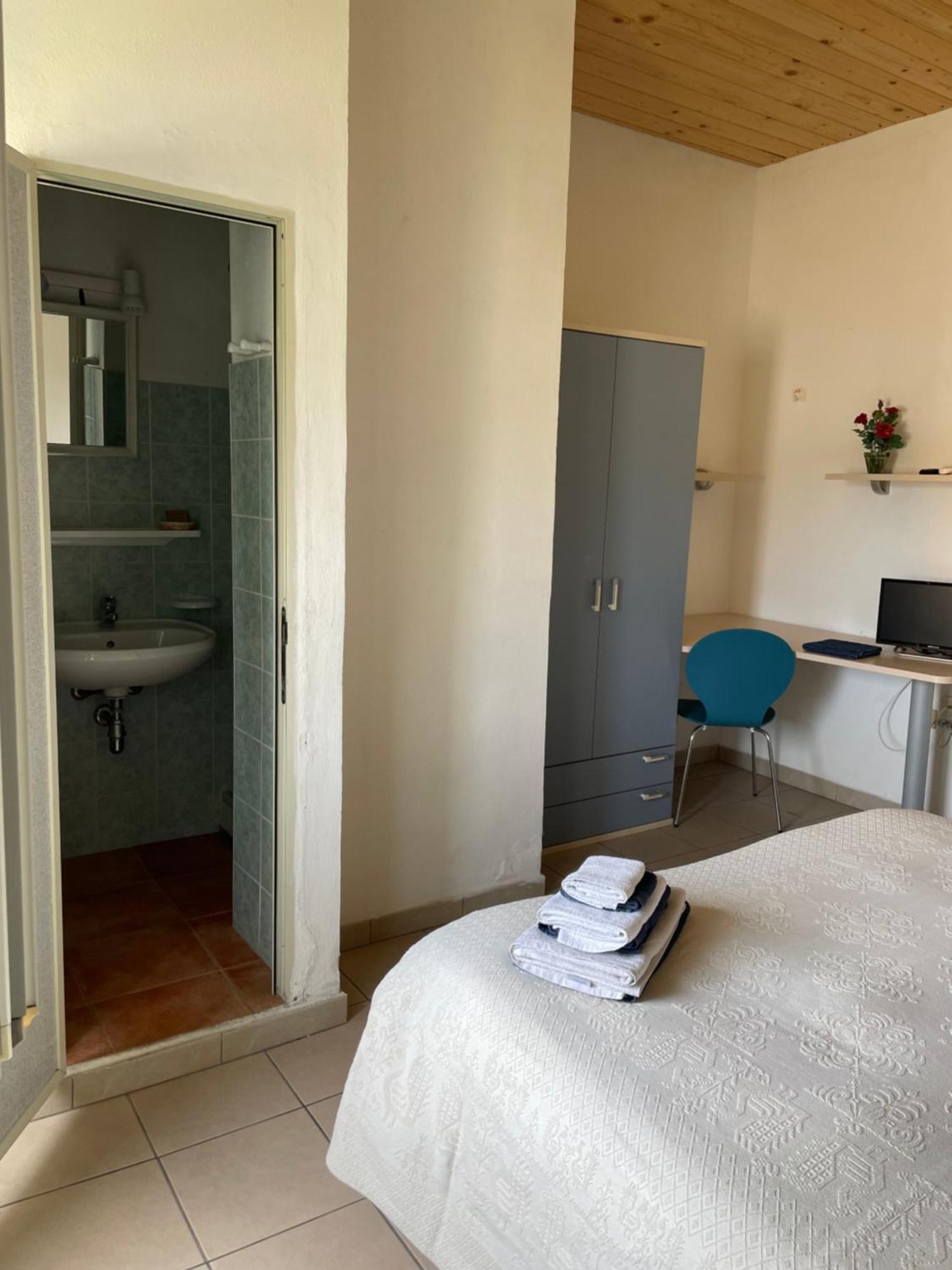 Hotel Miramare Bosa Marina Kültér fotó