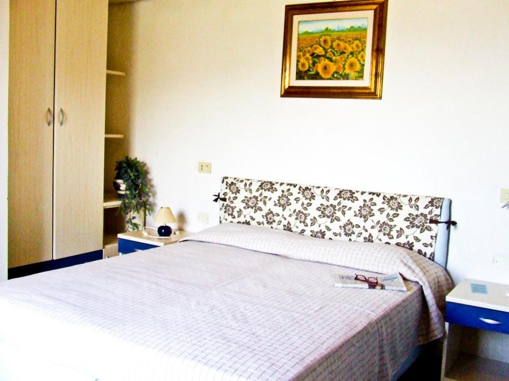 Hotel Miramare Bosa Marina Szoba fotó